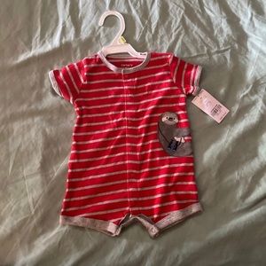 Carter’s onesie 3m